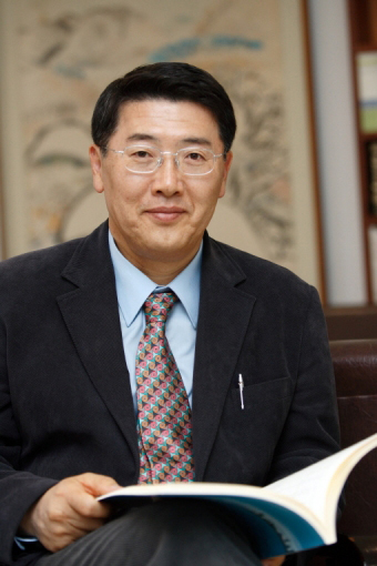 Professor Park Sang-won Honored by Ministry of Environment